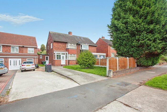 3 Bedroom Semi-Detached House For Sale In Broom Valley Road, Rotherham, S60