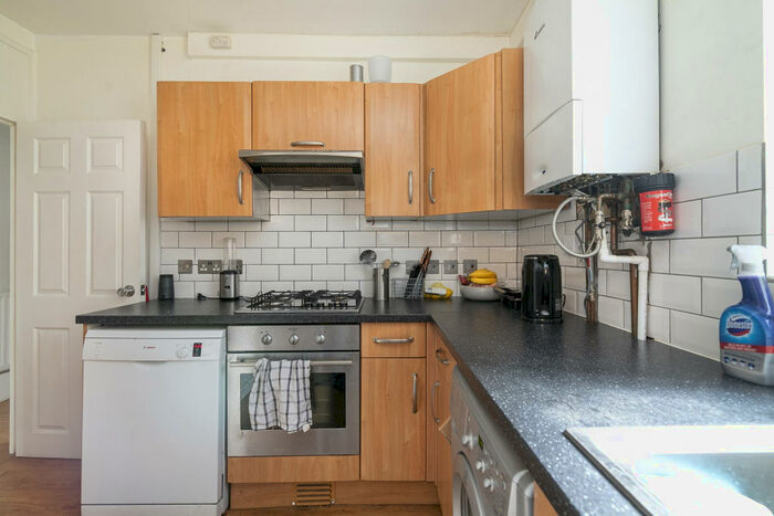 4 Bedroom Flat To Rent In Green Bank, London, E1W