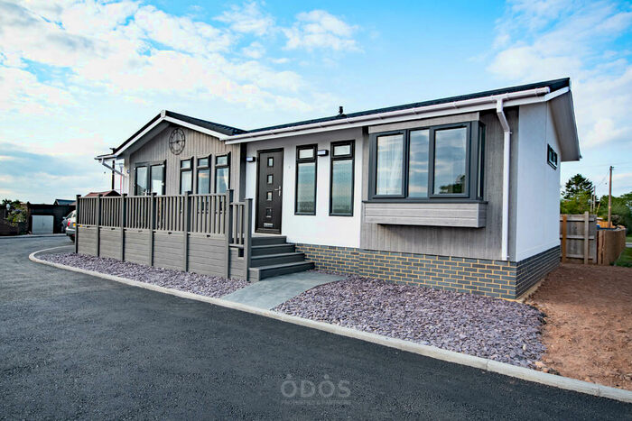 2 Bedroom Park Home For Sale In Caravan Park, Green Crize, Hereford, Herefordshire, HR2