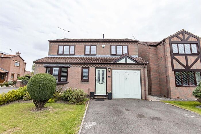 4 Bedroom Detached House For Sale In Elton Close, North Wingfield, Chesterfield, S42