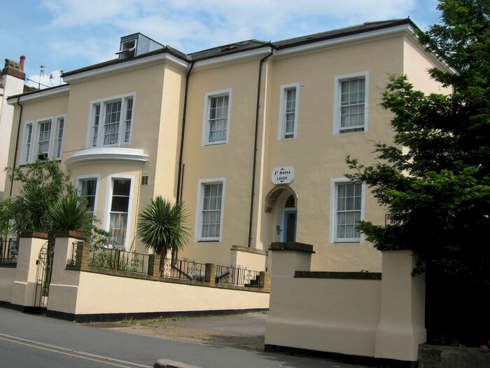 1 Bedroom Flat To Rent In St. Marks Hill, Surbiton, KT6