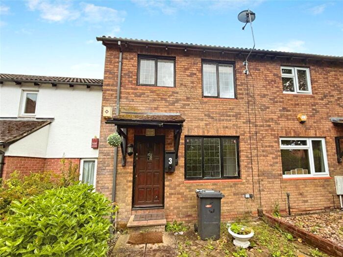 3 Bedroom Terraced House To Rent In Beecham Berry, Basingstoke, Hampshire, RG22