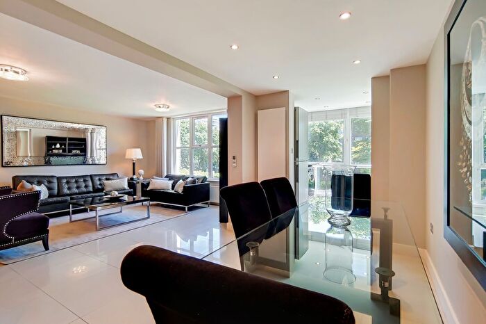 3 Bedroom Flat To Rent In St Johns Wood Park, St Johns Wood, NW8