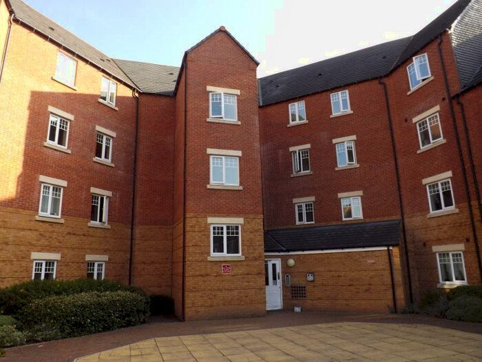 1 Bedroom Apartment To Rent In Hedgerow Close, Redditch, B98
