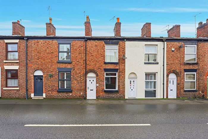 2 Bedroom Terraced House For Sale In West Bond Street, Macclesfield, SK11