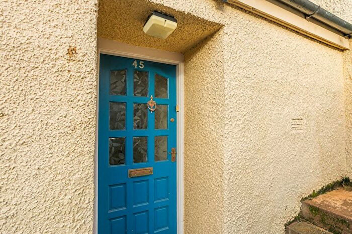 2 Bedroom Flat For Sale In High Street, Tranent, EH33