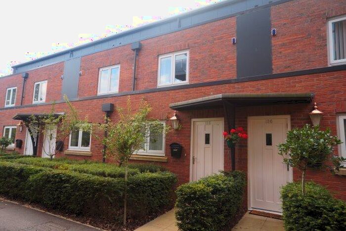 3 Bedroom Town House To Rent In Didsbury Gate, Manchester, M20