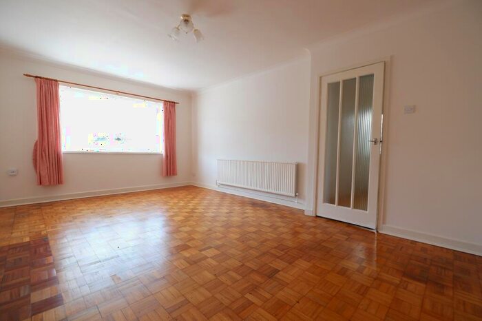 2 Bedroom Detached House For Sale In Carmarthan Close, Barry, The Vale Of Glamorgan., CF62