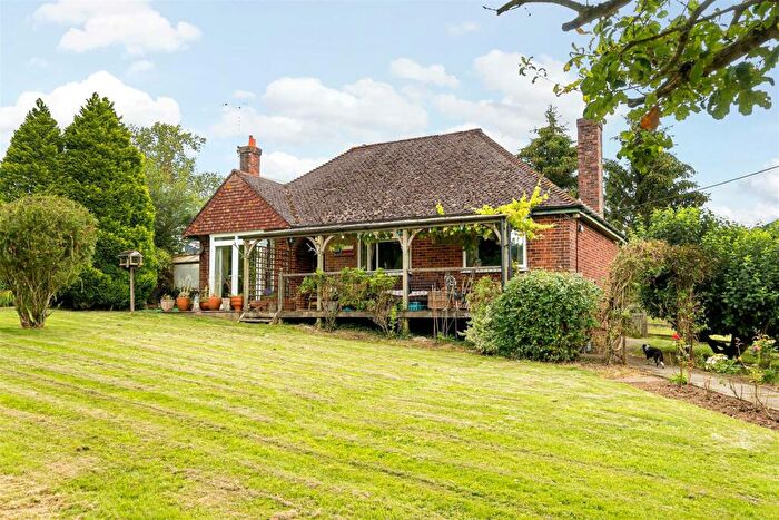 4 Bedroom Detached House For Sale In Tedburn Road, Whitestone, Exeter, EX4