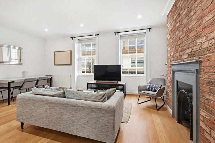 1 Bedroom Flat To Rent In Fulham Road, Chelsea, SW10