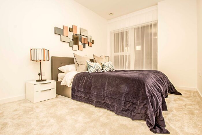 1 Bedroom Flat To Rent In Shipbuilding Way, London, E13