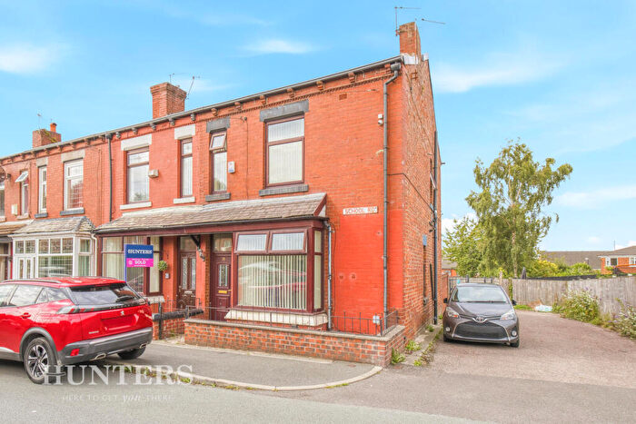 3 Bedroom End Of Terrace House For Sale In School Road, Hollinwood, Oldham, OL8