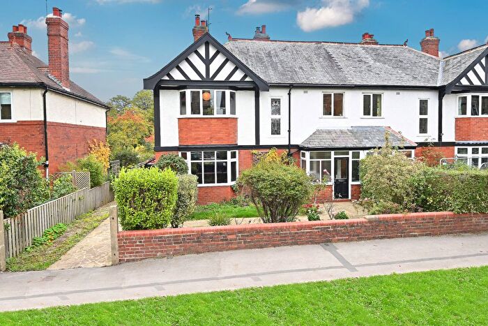 4 Bedroom Semi-Detached House For Sale In West End Avenue, Harrogate, HG2