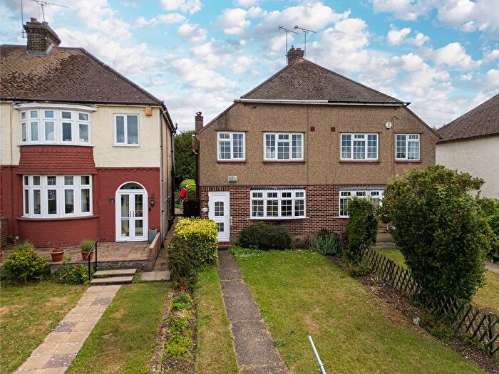 3 Bedroom Semi-Detached House For Sale In Rochester Road, Gravesend, Kent, DA12
