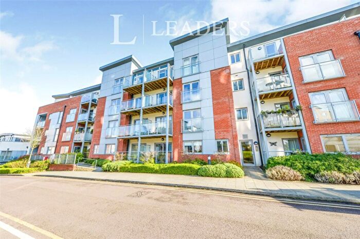 1 Bedroom Apartment For Sale In Charrington Place, St. Albans, Hertfordshire, AL1