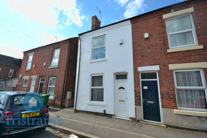 1 Bedroom End Of Terrace House To Rent In Room - City Road, Nottingham, NG7