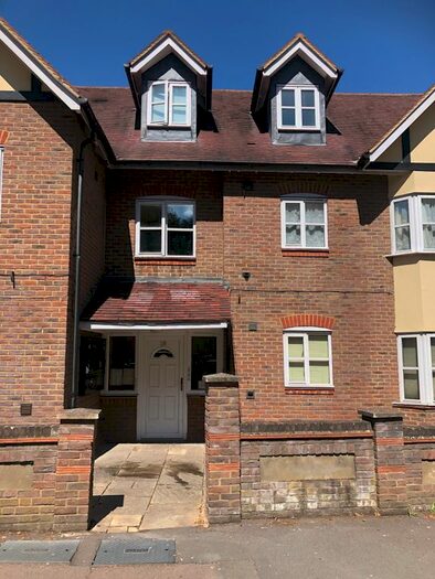 1 Bedroom Flat To Rent In Downs Road, Luton, LU1