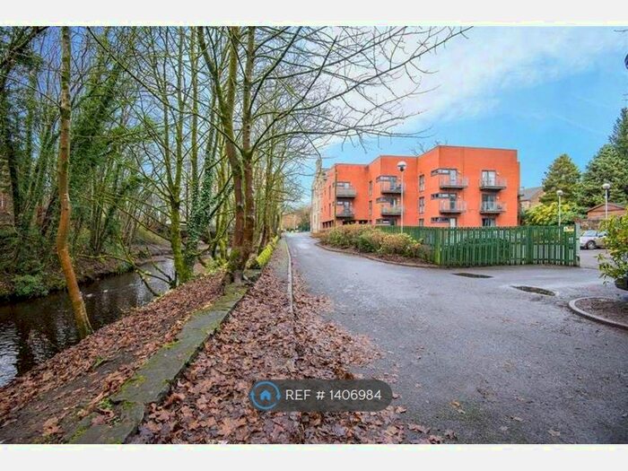 2 Bedroom Flat To Rent In Spencers Wood, Bromley Cross, Bolton, BL7