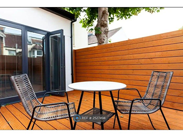 2 Bedroom Semi-Detached House To Rent In Wolstonbury Road, Hove, BN3