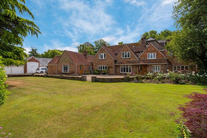 8 Bedroom Country House For Sale In Chenies, Rickmansworth, WD3