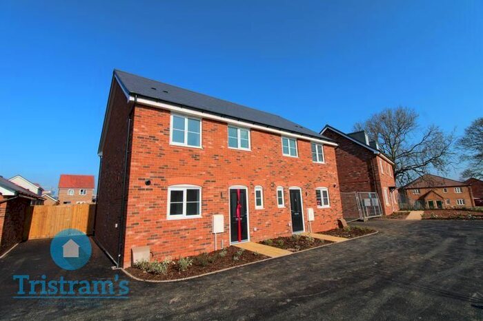 3 Bedroom Semi-Detached House To Rent In Anna Close, Edwalton, Nottingham, NG12