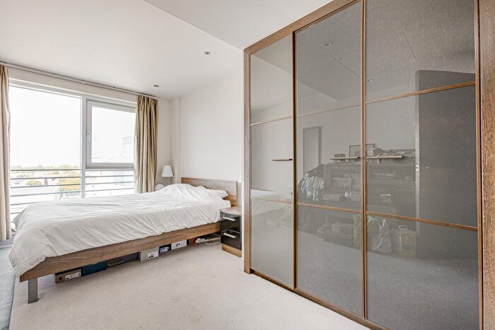 2 Bedroom Flat For Sale In Octavia House, Townmead Road, SW6