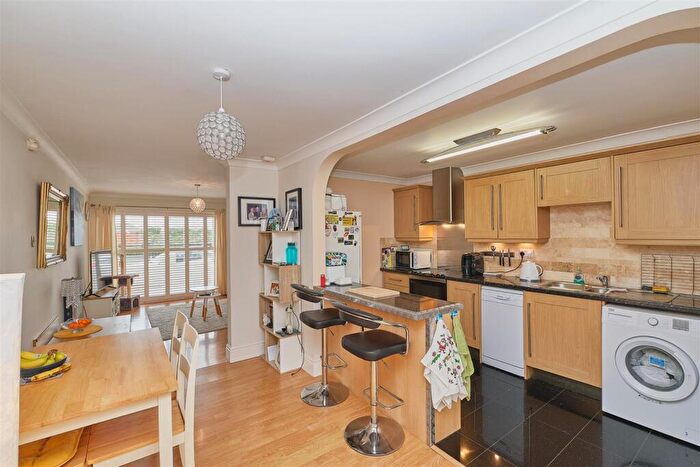 2 Bedroom Terraced House For Sale In Cliff Close, Seaford, BN25