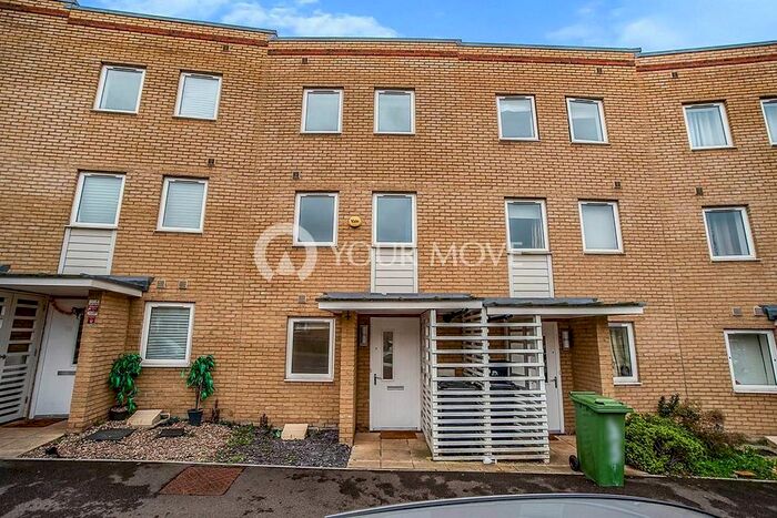 4 Bedroom Detached House To Rent In Burroughs Drive, Dartford, Kent DA1