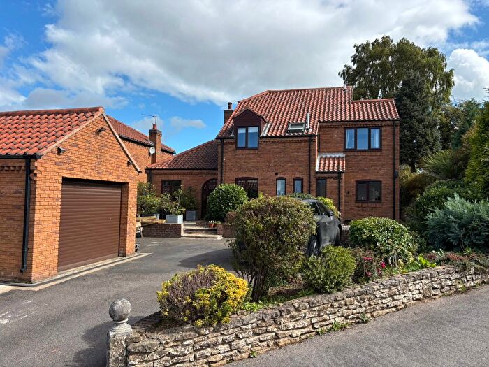 4 Bedroom Property To Rent In Orchard Gardens, Sheffield, S25