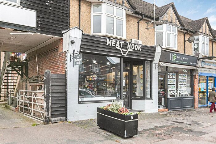 Maisonette To Rent In High Street, Bovingdon, Hemel Hempstead, Hertfordshire, HP3