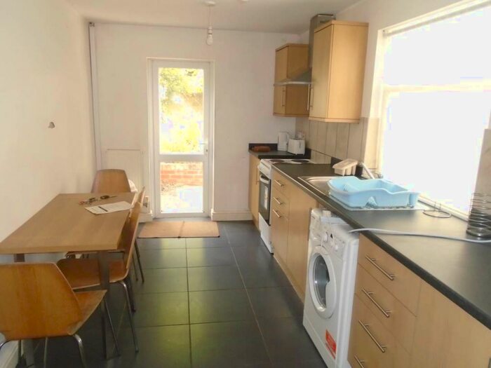4 Bedroom House To Rent In Strathnairn Street, Roath, Cardiff, CF24