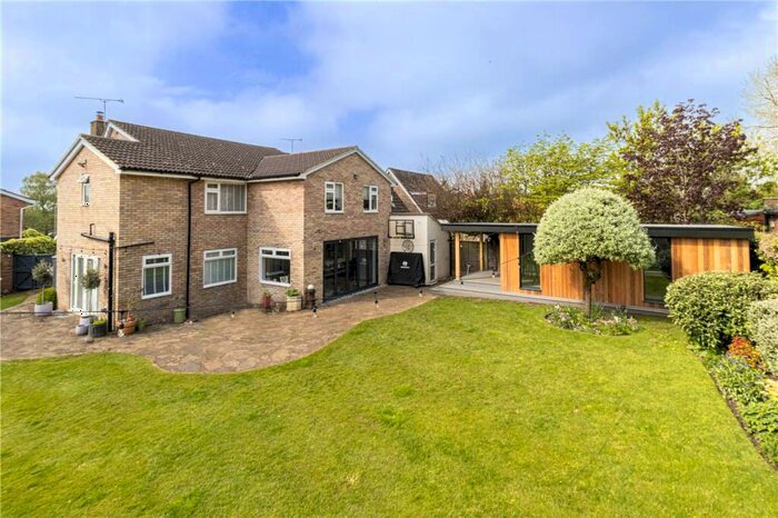 4 Bedroom Detached House For Sale In College Close, Flamstead, St. Albans, Hertfordshire, AL3
