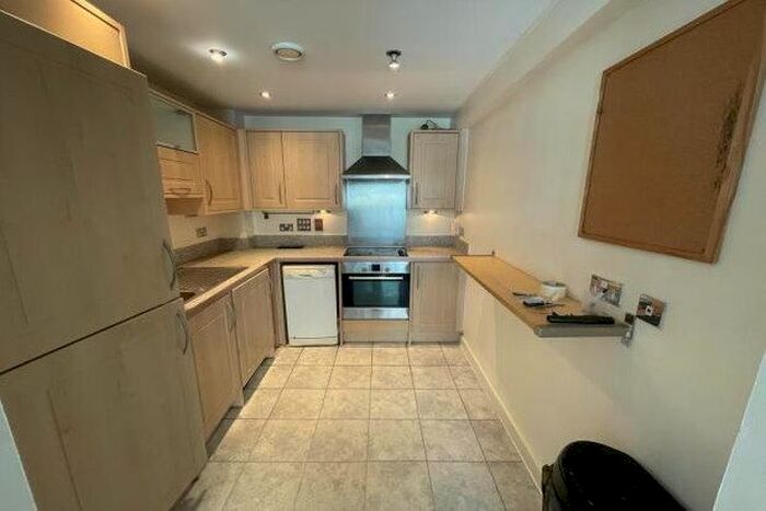 1 Bedroom Flat To Rent In Kingfisher Meadow, Maidstone, ME16