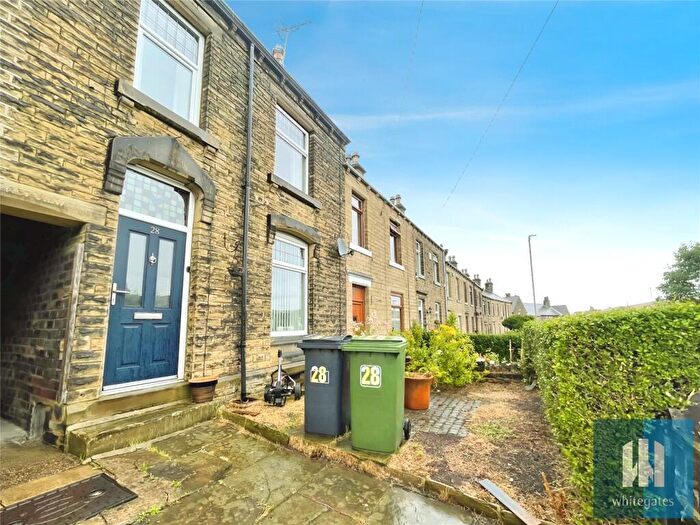 3 Bedroom Terraced House For Sale In Deighton Road, Deighton, Huddersfield, HD2