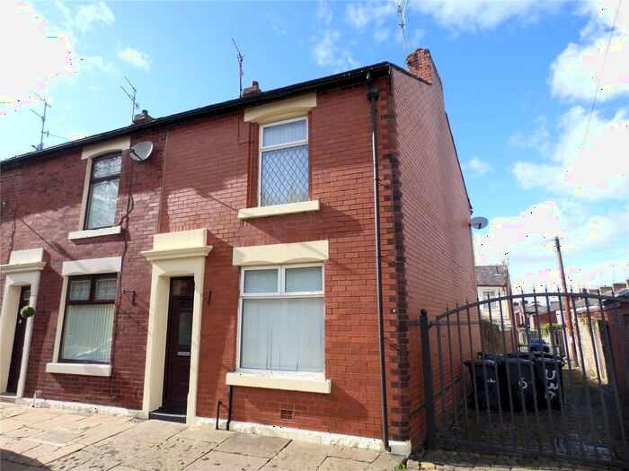 3 Bedroom End Of Terrace House To Rent In Ferguson Street, Blackburn, Lancashire, BB2
