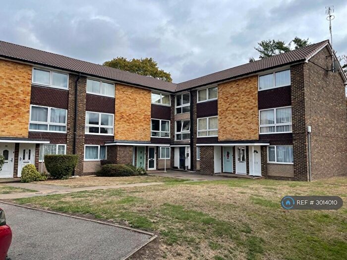 2 Bedroom Flat To Rent In Wokingham Road, Bracknell, RG42