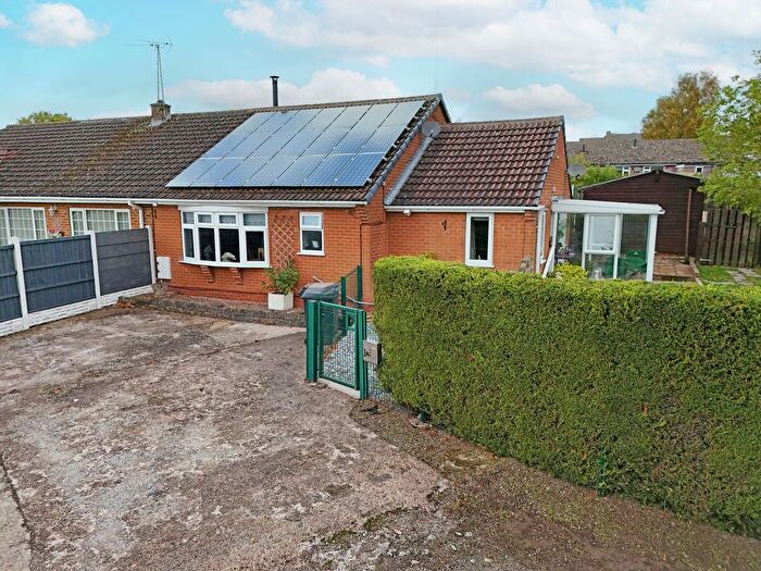 3 Bedroom Semi-Detached Bungalow For Sale In Newton Road, Tibshelf, Derbyshire, DE55