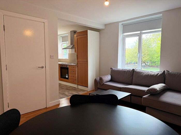 2 Bedroom Flat To Rent In Brian Redhead Court, Jackson Crescent, Manchester, M15