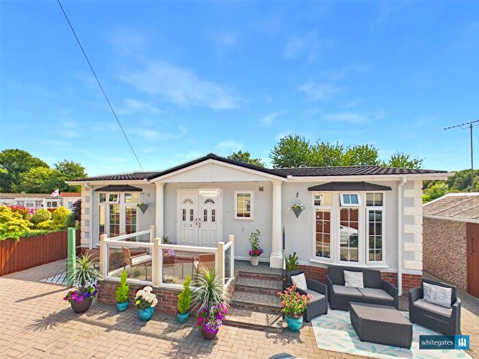 1 Bedroom Park Home For Sale In Sunnyview Park, Grange Lane, Alverley, Doncaster, DN11
