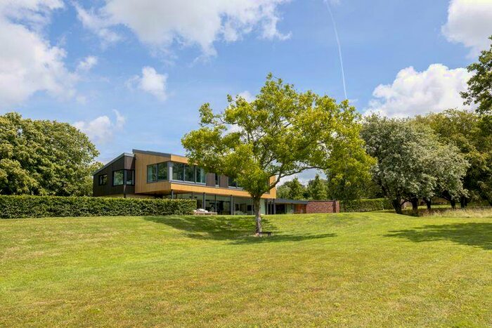 5 Bedroom Detached House For Sale In Meadowside - A Striking Contemporary Design Piece Set In Nearly Acres., SP8