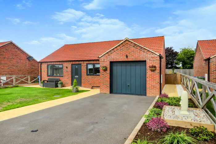 2 Bedroom Detached Bungalow For Sale In Pepperly Hill Close, Elkesley, Retford, DN22