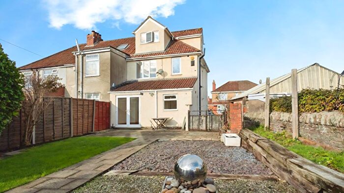 3 Bedroom End Terrace House For Sale In Mayfield Park, Fishponds, Bristol, BS16