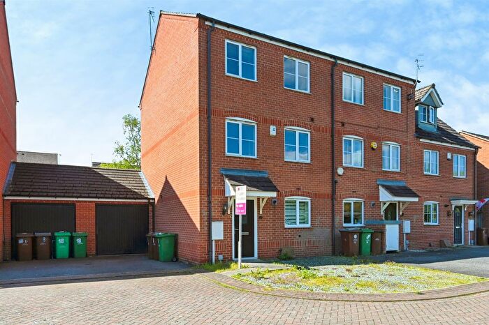 4 Bedroom Property For Sale In Potters Hollow, Bulwell, Nottingham, NG6