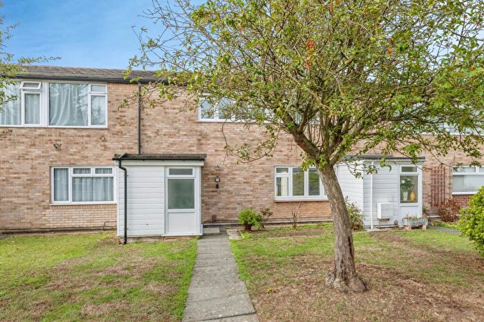 4 Bedroom Terraced House For Sale In Jermayns, Basildon, Essex, SS15