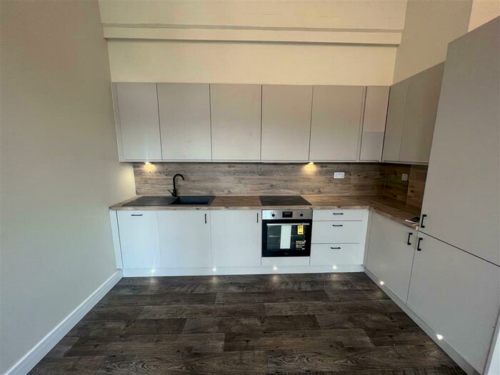 2 Bedroom Apartment To Rent In New Street, Burton-On-Trent, DE14