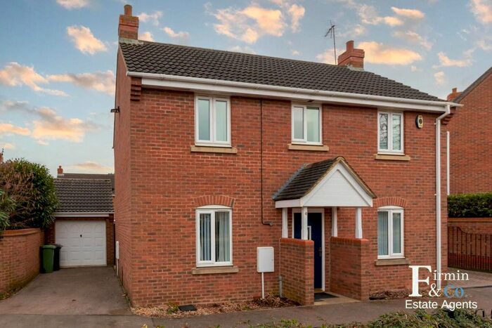 3 Bedroom Detached House To Rent In Saunders Close, Peterborough, PE2