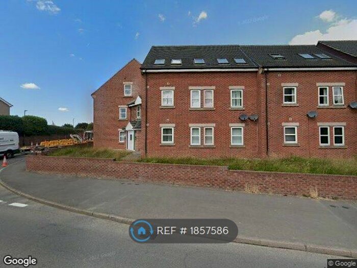 2 Bedroom Maisonette To Rent In Hardwick House, Holmewood, Chesterfield, S42