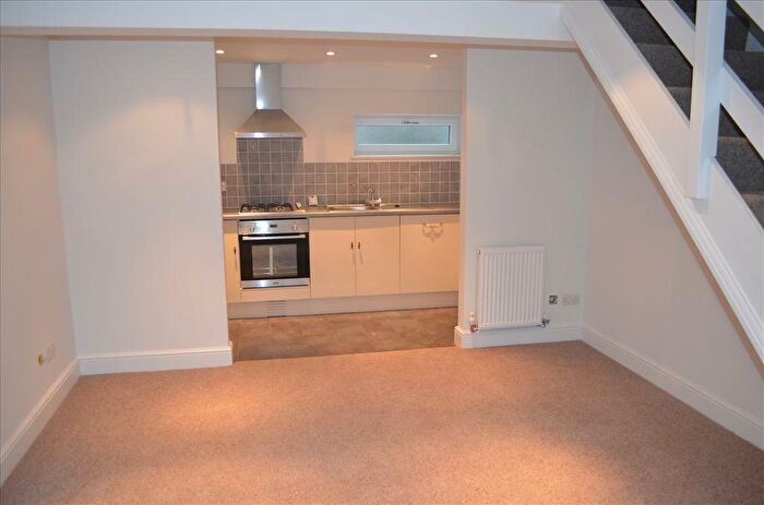1 Bedroom End Of Terrace House To Rent In High Street, Melbourn, Nr Royston, SG8