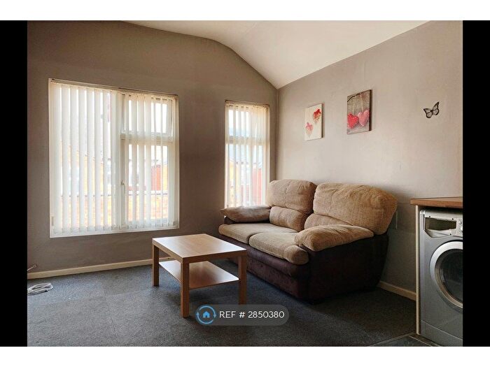 1 Bedroom Flat To Rent In Dartford Road, Leicester, LE2