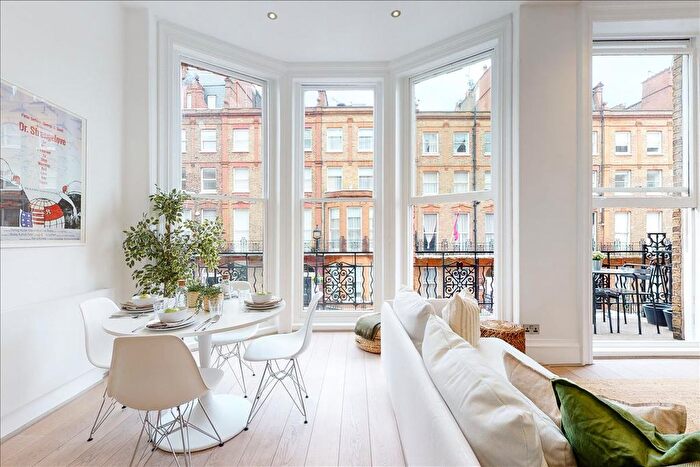 1 Bedroom Flat To Rent In Nottingham Place, London, W1U